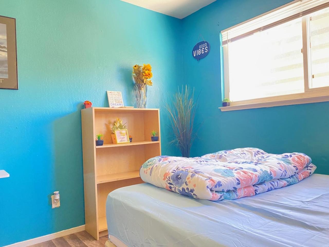 Whole Family - Rosemont Hostel Sacramento Ngoại thất bức ảnh