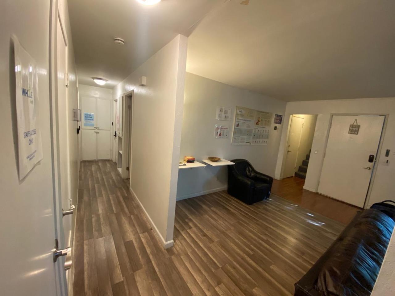 Whole Family - Rosemont Hostel Sacramento Ngoại thất bức ảnh